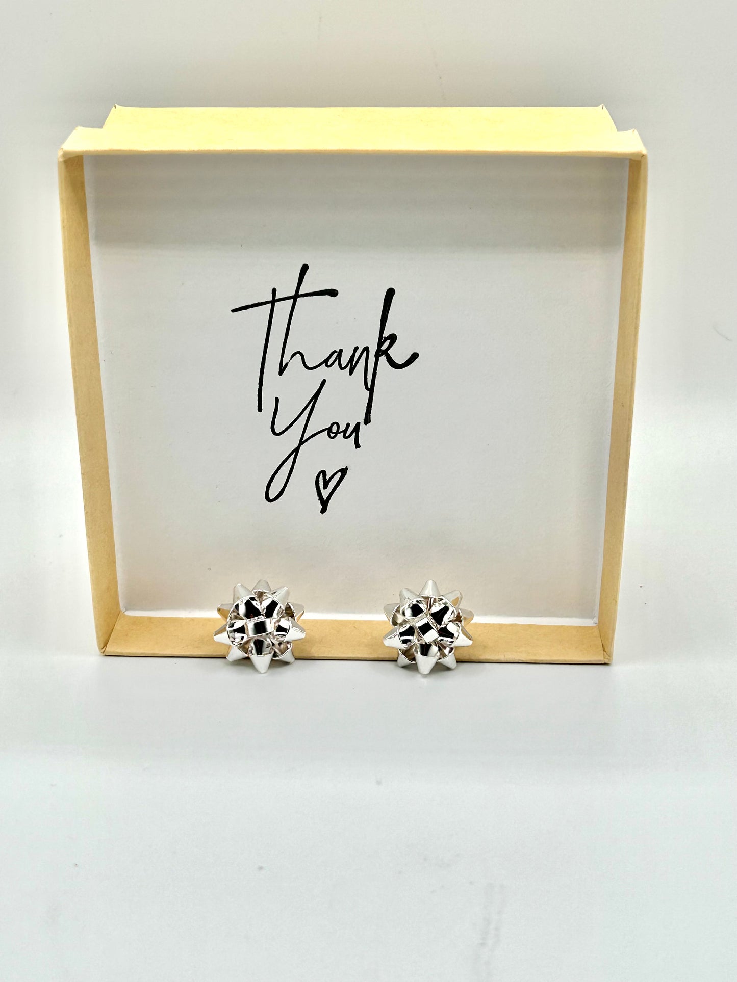 Christmas Bow Posts