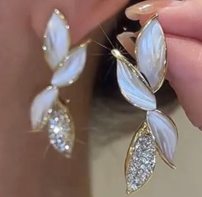Artistry in Bloom Rhinestone Post Earrings