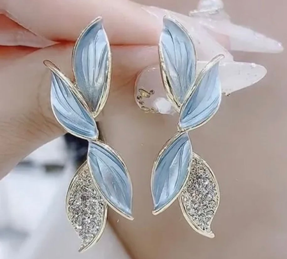 Artistry in Bloom Rhinestone Post Earrings