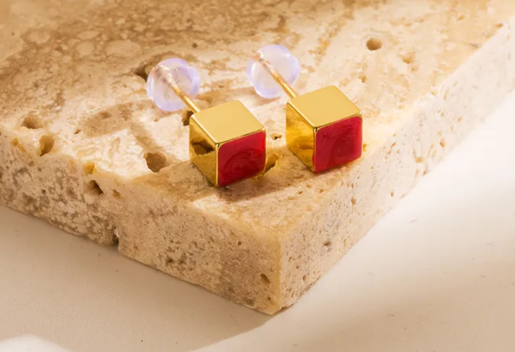 Square Delight Stud Earrings