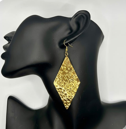 Tribal Triangle Dangles