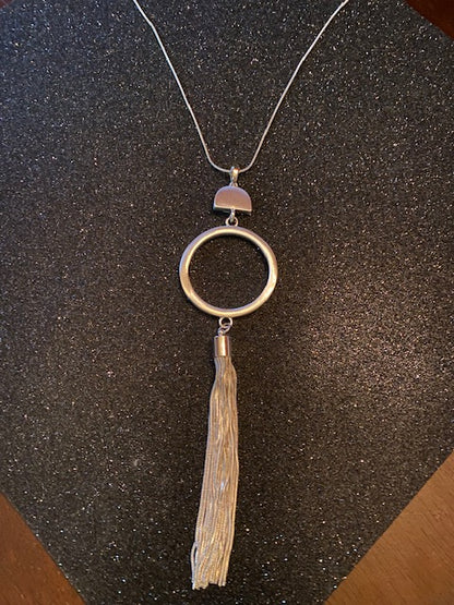 Long Circle Necklace with Tassel (Gold/Silver)